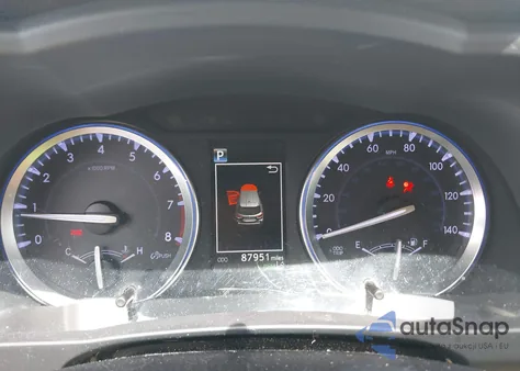 2018 Toyota Highlander Xle from USA, damaged, VIN 5TDKZRFH4JS546122